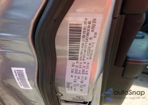 2016 Jeep Cherokee Latitude z USA, uszkodzony, nr VIN 1C4PJMCS7GW367033